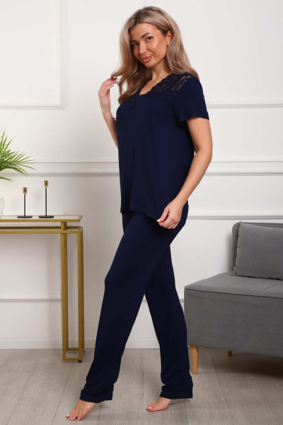 3d0872dd-68bd-46a7-8123-0c5d850b3858