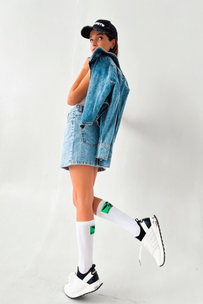 a2ee1772-81cf-4213-b2d1-63572887e96e